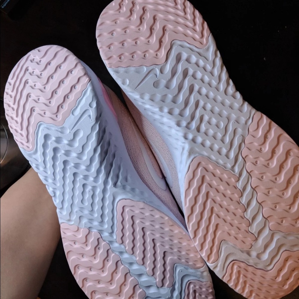 Nike Odyssey React Running Sneakers - Picture 4 of 4